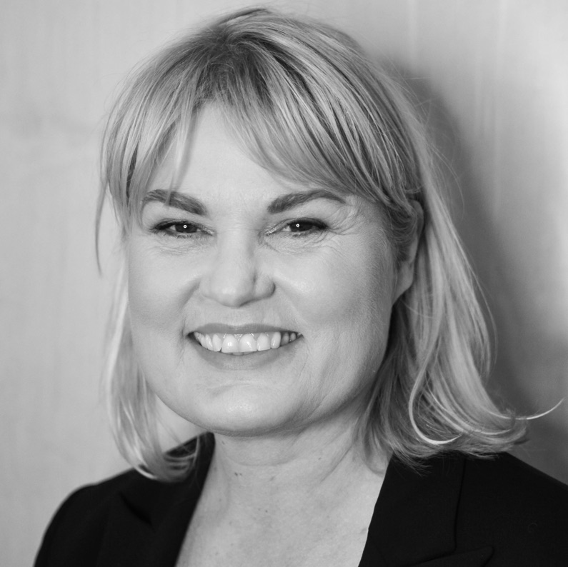 Rikke V. Stoltz